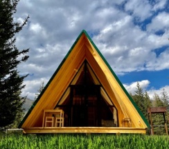 A-frame 3-х местный с душем и санузлом в Зеленый колобок