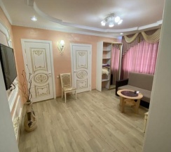 Номер люкс с 1 двуспальной кроватью в My house