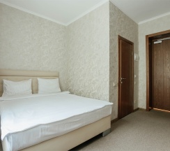 Стандарт без балкона вид на парк в Кавказ