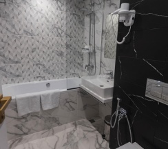 Номер люкс улучшенный (с завтраком) в Тарей