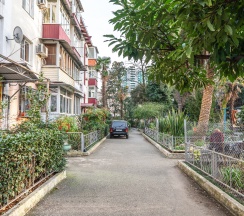 Квартира в Апартаменты на микрорайон Центральный, улица Юных Ленинцев, 9