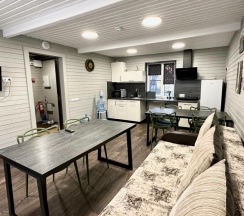 Двухэтажный коттедж Дом Медведя до 7 гостей в Командор