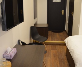 Стандарт двухместный с одной двуспальной кроватью в Vladi Stay