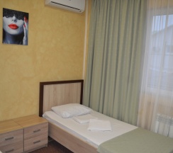 Двухместный с ванной комнатой двумя кроватями в Стандарт