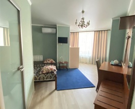 Двухместный номер с двумя односпальными кроватями в Happy Home