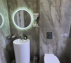 Улучшенный номер с двумя односпальными или двуспальной кроватью в Владимирский