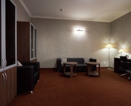 Двухместный Сюит с видом на город двуспальная кровать в Amici Grand Hotel