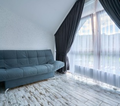 Номер улучшенный комфорт с 1 двуспальной кроватью в Белла