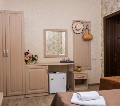 Стандарт 3-местный с двумя раздельными кроватями и балконом в Джульетта