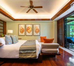 Двухместный номер Premium Deluxe с видом на океан двуспальная кровать в Отель Centara Grand Beach Resort and Villas Krabi