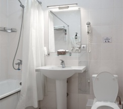 Супериор c одной большой кроватью в Cronwell Ника Center