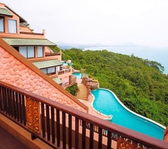 Номер Deluxe с видом на море в Samui Bayview Resort & Spa