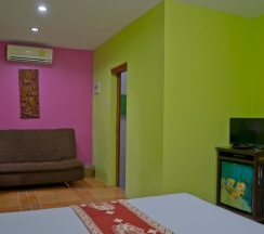 Бунгало с балконом в Chez Charly Bungalow