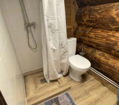 Дом No. 8 с красивым видом из окна в Дубки