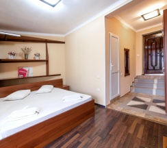 Апартаменты-студия, 36 м², цокольный этаж в Delsochi
