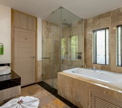 Люкс New с джакузи на крыше c 1 комнатой в Phunawa Resort