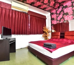 Люкс в Maxwell Hotel