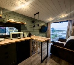 Коттедж стандарт с 1 двуспальной кроватью Слышу море в Соловки