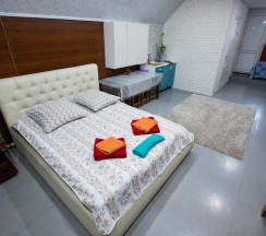 1-комнатные апартаменты стандарт (мансарда) в Широкий дол