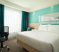 Номер стандарт с 1 двуспальной кроватью в Hampton by Hilton Moscow Strogino