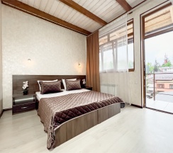 ДЕЛЮКС с балконом и видом на горы в Greek house viva hotels group