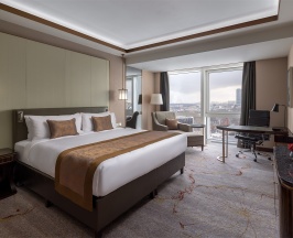Премиум с одной двуспальной кроватью в Soluxe Hotel Moscow