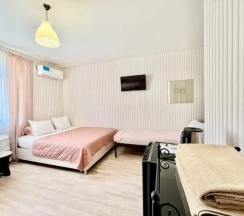 Четырёхместный семейный номер Standard в Роза ветров