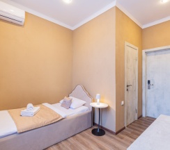 Комната Компакт в Амар от Травел Хотелс Антураж