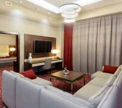 Двухместный люкс Presidential двуспальная кровать в Senator Hotel