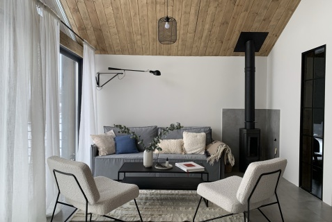 Холм: Коттедж Na Holme