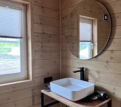 Лодж с одной спальней и террасой в Соты&Варенье