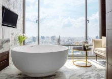 Двухместный люкс двуспальная кровать в 137 Pillars Suite and Residences Bangkok