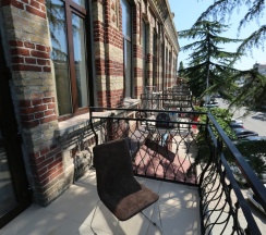 Двухместный номер Deluxe с балконом и с видом на город двуспальная кровать в Amra