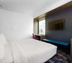 Четырёхместный номер Standard в Aloft Austin Airport