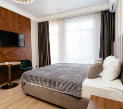 Улучшенная студия с балконом в House