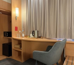 Двухместный номер Premium двуспальная кровать в Ibis Stupino