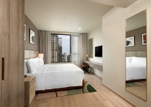 Люкс с 2 комнатами в Staybridge Suites Bangkok Sukhumvit, an IHG Hotel