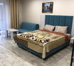 Четырёхместная студия с балконом в Атлант