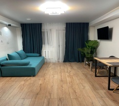 Трёхместный двухкомнатный номер категории стандарт в Городок