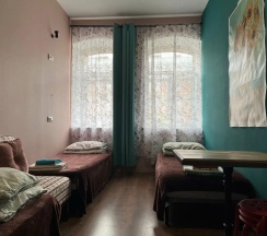 Комната эконом с 3 односпальными кроватями в Гостевые комнаты