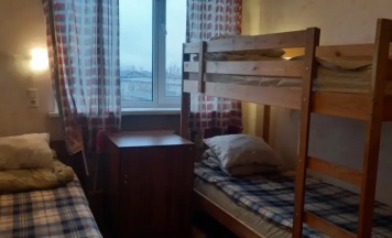 Трёхместный номер Economy (общая ванная комната) в В городе N