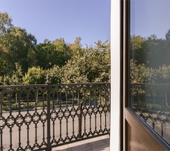 Люкс в Голден отель