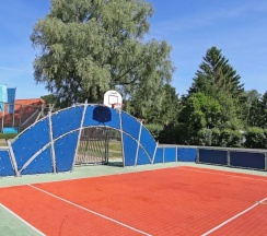 Коттедж в Modern House With Beautiful Terrace, Near Almelo