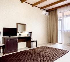 ЛЮКС с видом на горы и балконом в Greek house viva hotels group