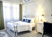 Двухместный номер Deluxe с видом на город двуспальная кровать в 2499 Heritage Chinatown Bangkok Hotel By RoomQuest