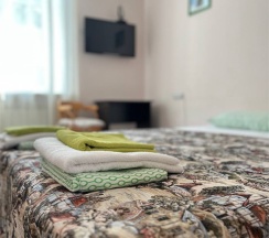 Однокомнатная квартира для семьи (для двоих) в Логос