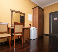 2-х местный номер повышенной комфортности с большой кроватью в Жемчуг