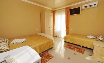 Трехместный улучшенный номер в Атмосфера