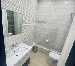 Стандартный номер на двоих в Mojo hotel