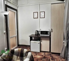 Комната эконом с 1 двуспальной кроватью в Нахаленок